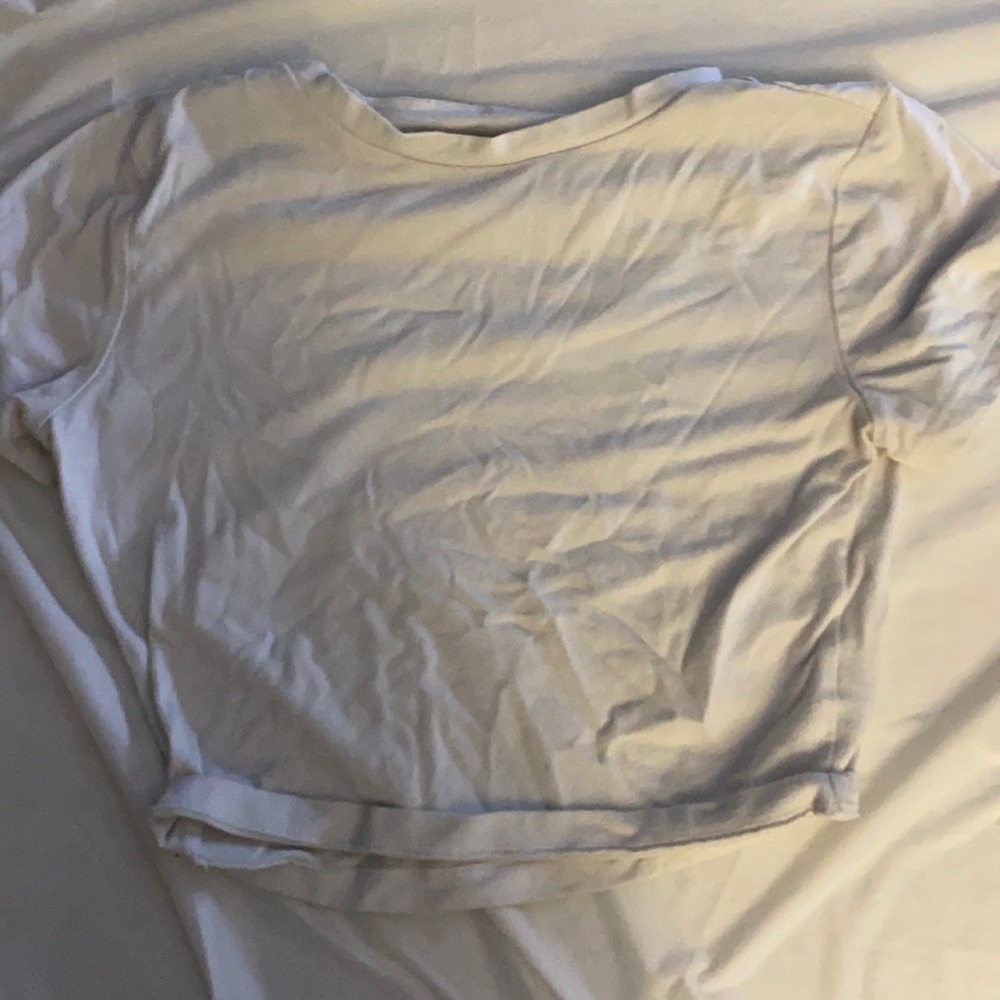 cropped tee